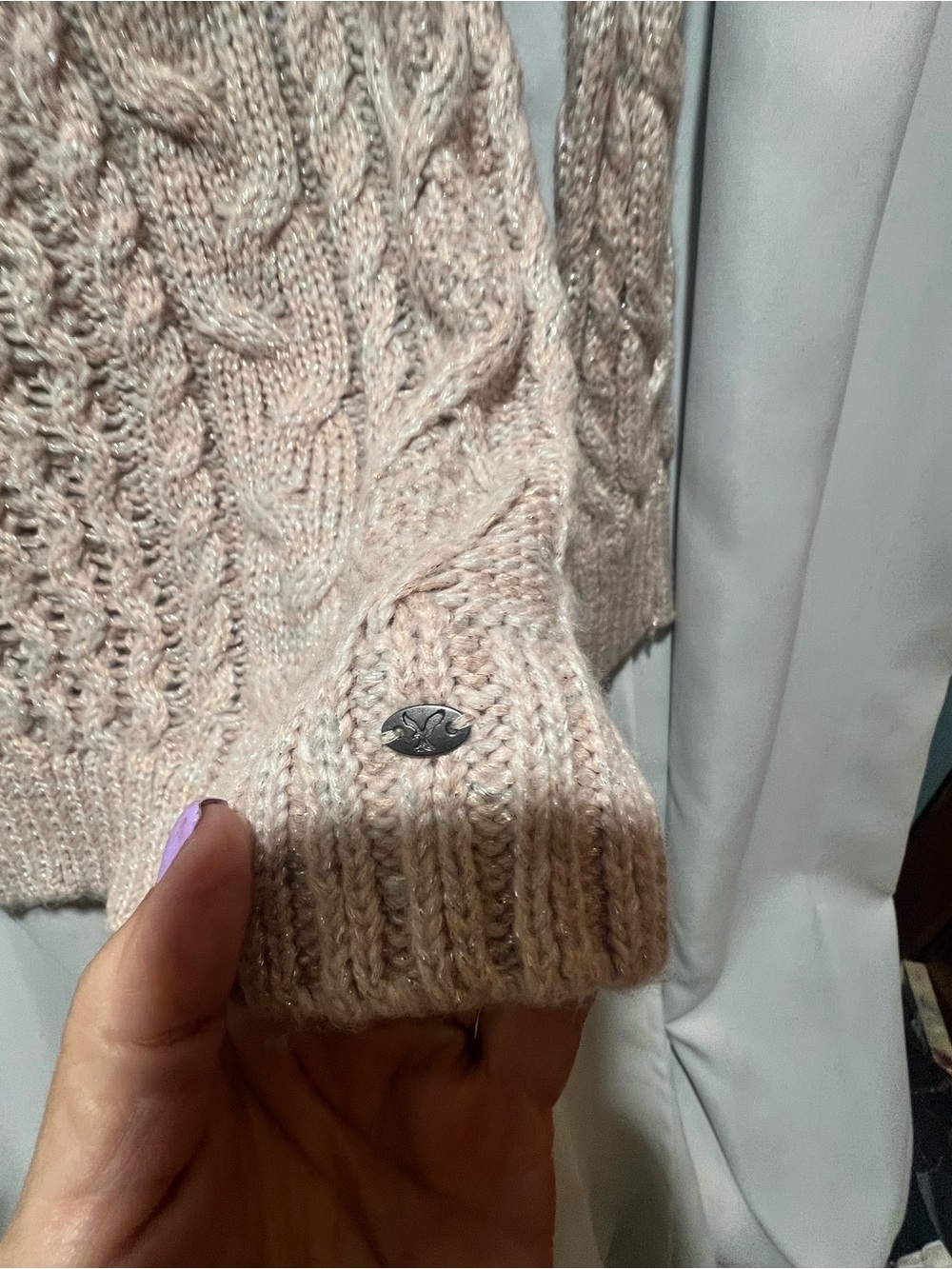 NWT American Eagle Cable Knit Metallic Shimmer Sweater Medium Oatmeal Cozy Crew - Picture 5 of 6